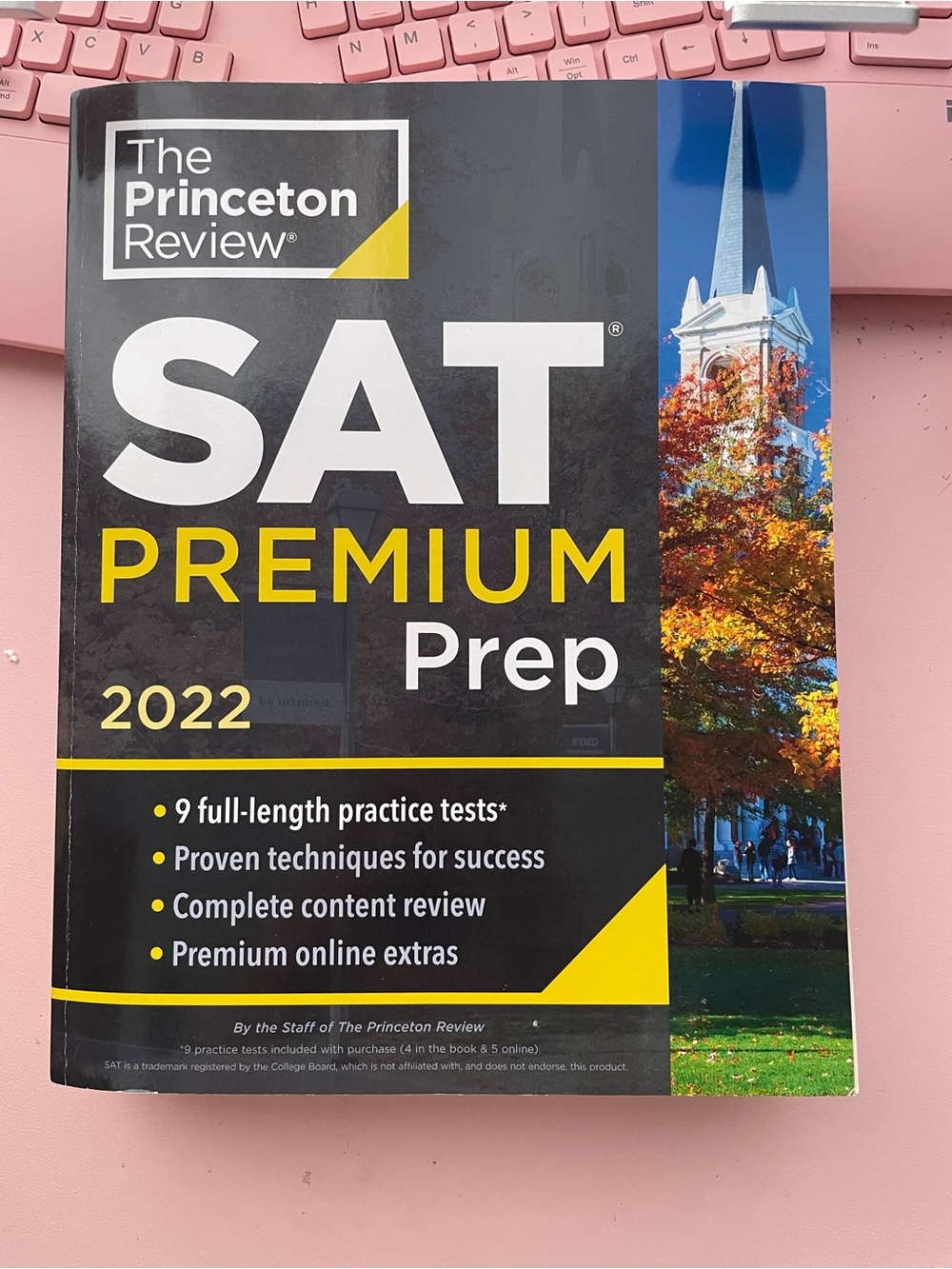 The Princeton Review SAT Premium Prep 2022 - Black & Yellow